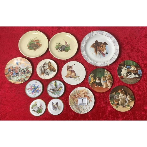 1 - A collection of animal themed plates and flats including Woods Rodelco and Cernewek