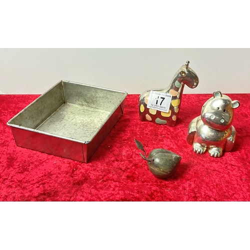 17 - Metal tray with silver plated giraffe money box
Metal hippopotamus money box
Marble apple