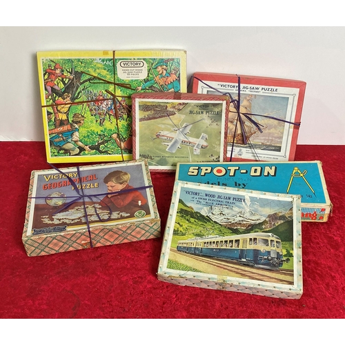 103 - 5 vintage wooden Victory jigsaws including one of HMS Victory