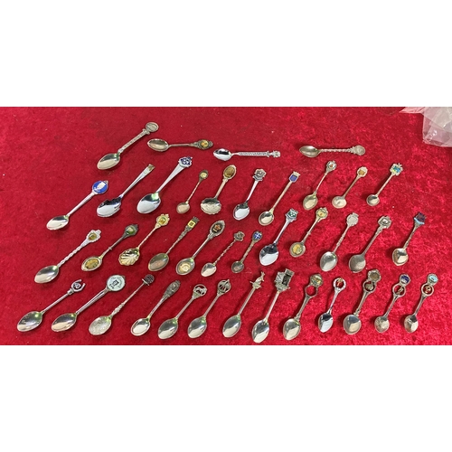 701 - Collection of very many souvenir spoons