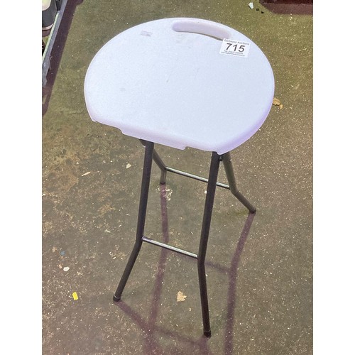 715 - Folding kitchen stool