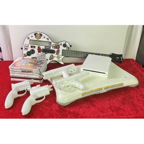 770 - Nintendo Wii with accessories and games (untested)