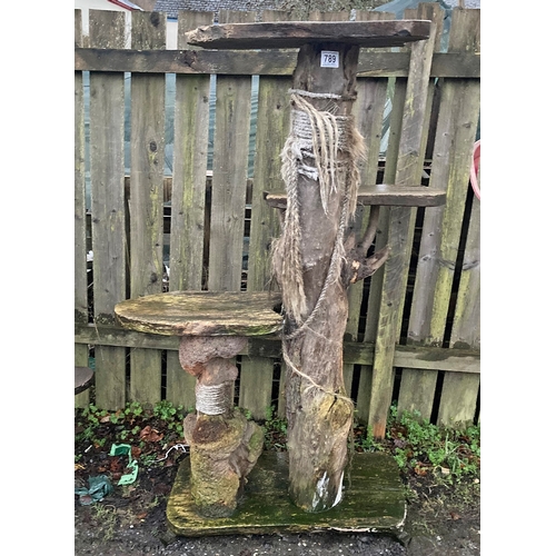 789 - Very large (over 5ft!) rustic wooden cat scratching post, would make a fabulous bird table