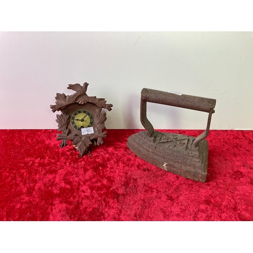 38 - Vintage iron along with a Scandinavian miniature wooden clock (A/F)