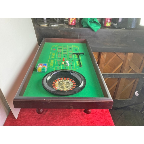 1 - Boxed Jacques Table  Roulette