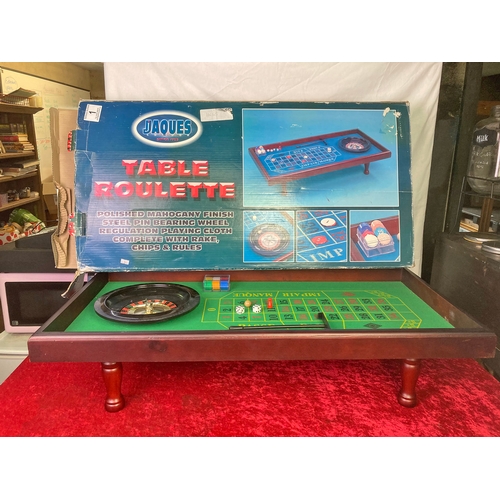 1 - Boxed Jacques Table  Roulette