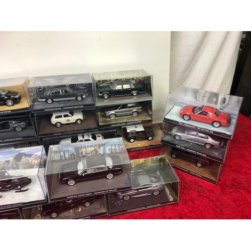 253 - 20 x boxed James Bond collection diecast model cars