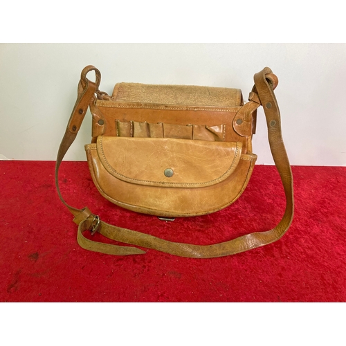 713 - A shooting bag made of leather