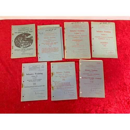 735 - A collection of army training booklets - infantry training mainly