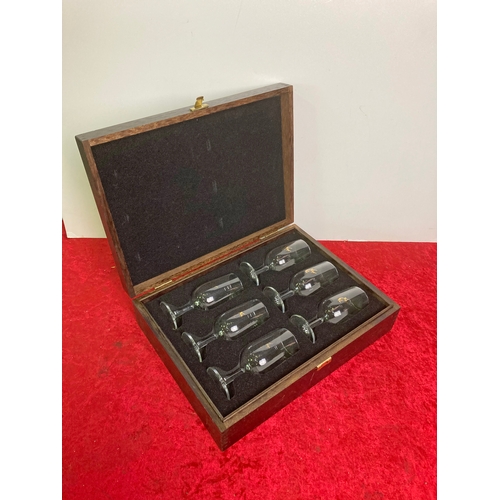 754 - Beautiful boxed 6 set of Remy-Martin brandy tasting glasses