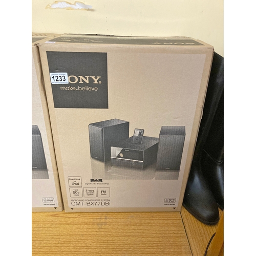 1233 - Sony Make Believe with dock for ipod and a DAB Radio