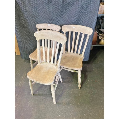 1348 - A set of 3 oak dining chairs