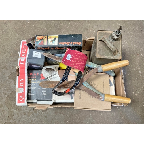 1158 - Mixed box of work tools, including; a Black and Decker blow torch, a Pair of Shears, Vinatge oil can... 