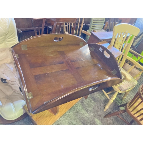 1369 - Large butler's folding tray or table top