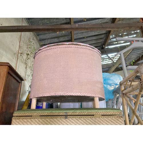 1414 - Upholstered rattan storage box