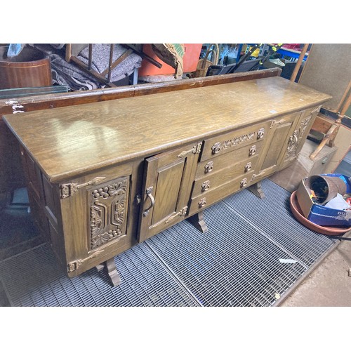 1380C - Vintage wooden sideboard with carved detail