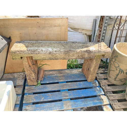 38 - Rustic garden bench - 111 cm wide and 53 cm tall