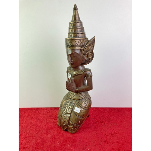 873 - Carved wooden deity