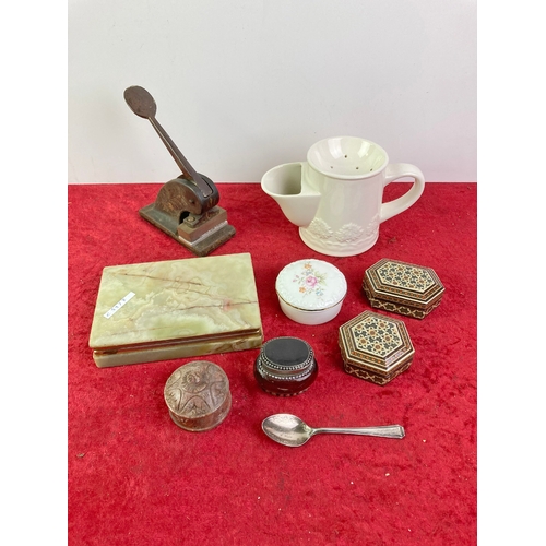 885 - Shaving cup, trinket boxes and stamp press