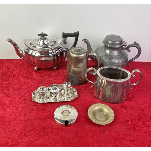 949 - Tray of silver plated teapots etc