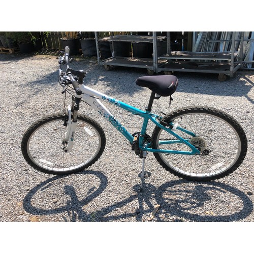 154 - Apollo Twilight ladies mountain bike - 26 inch