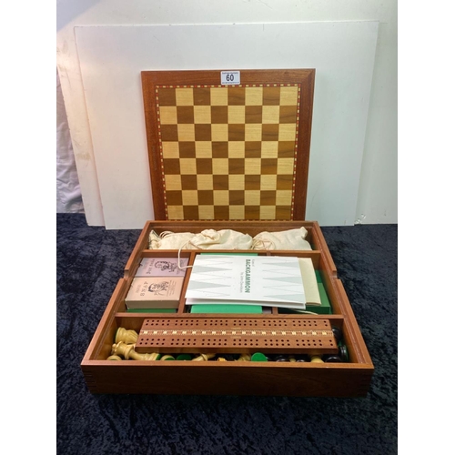 60 - Fabulous Jacques games compendium in excellent condition, includes chess, backgammon, draughts, crib... 