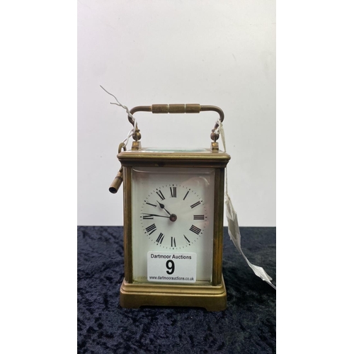 9 - Couaillet Freres Victorian eight day carriage clock in a brass corniche case with key, approx 14cm t... 