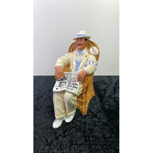 113 - Royal Doulton ‘Taking Things Easy’ figurine HN2680