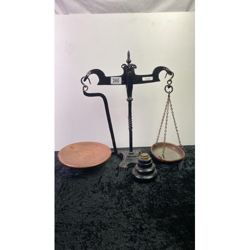 260 - A nice set of balancing scales with copper plate and weights. Approx height 40cm