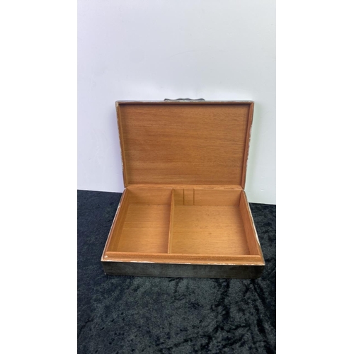 310 - Dunhill silver plated wood lined table top cigarette box, adjustable wooden interior. Dunhill logo t... 