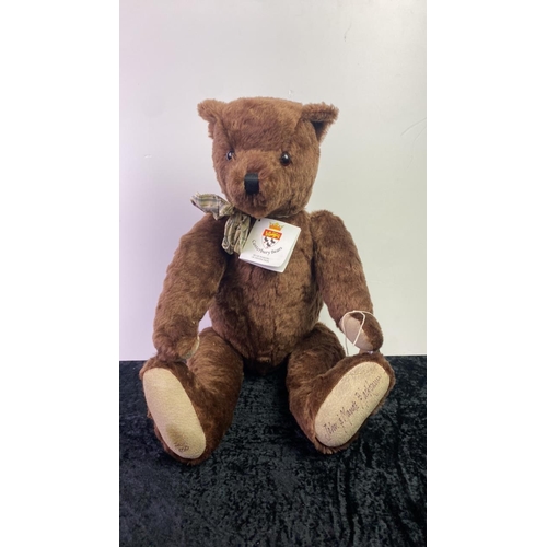 46 - Large Canterbury Bears limited edition 24/500 Cocoa bear, signed in the foot by the artist, approx 5... 