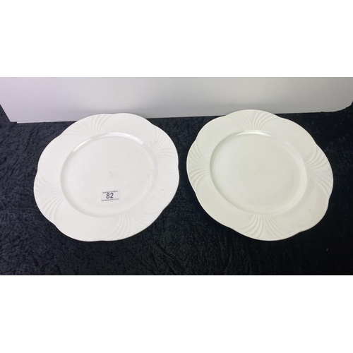 82 - Twelve Villeroy and Boch Arco Weiss white large dinner plates, approx 31cm diameter in excellent con... 