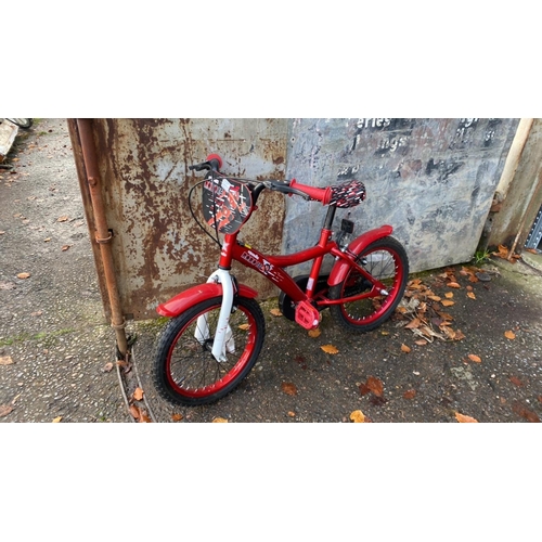 223a - A Cosmic Robo 16 child’s bike in excellent condition 