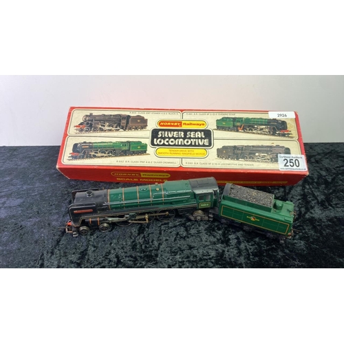 250 - Hornby Railways OO scale R552 BR Class 7P6F 4-6-2 “Oliver Cromwell” in original box