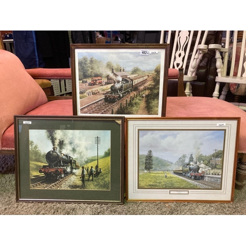 482 - Three Great Western Railway (GWR) Steam Train themed framed prints