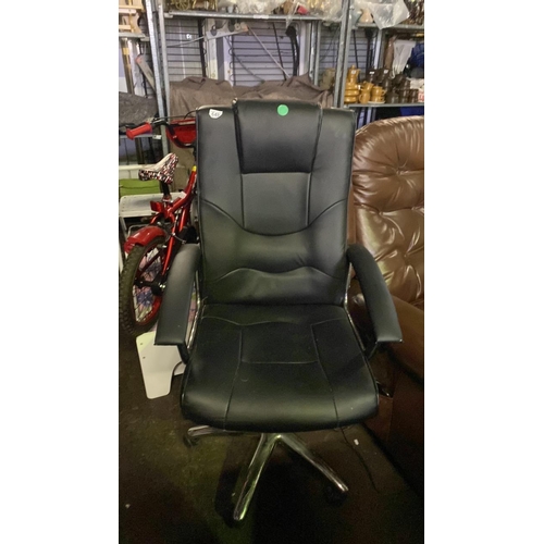 649 - Black ‘Realspace’ faux leather swivel office chair