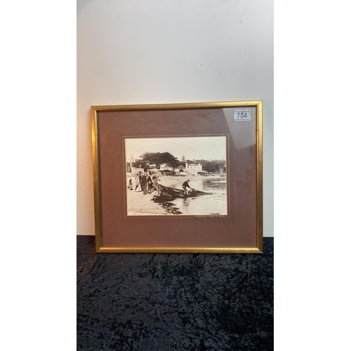 754 - Framed B&W photograph of Watson’s Bay c1910