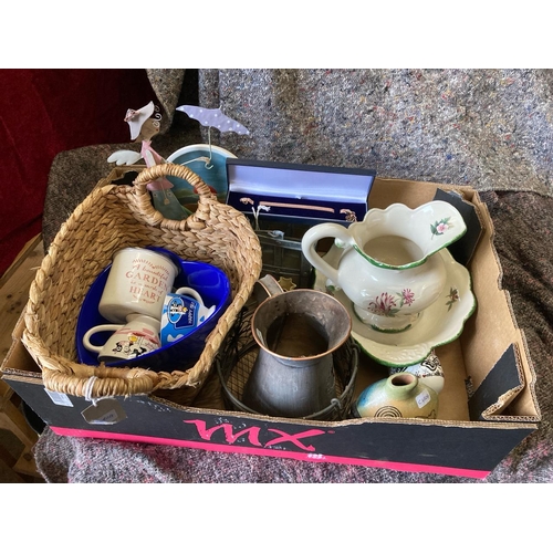 865 - Great box of odds inc basket, wash jug and bowl, brass wear and lovely boxed bracelet