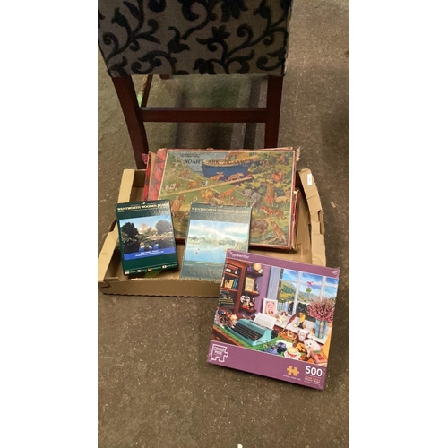 1070 - Vintage wooden jigsaw along with two Wentworth jigsaws and a brand new modern one.