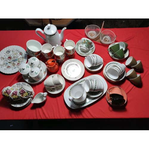 1128 - Vintage china Inc Burleigh ware orange jug, Spode tea set, Hand G Meakin cups in gorgeous poppy desi... 