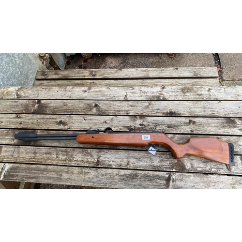 694 - X538 .22 Underlever Air Rifle