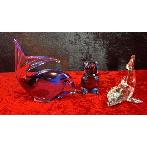 141 - Three Murano style glass animal paperweights inc two dolphins and a bear (one ear chipped)