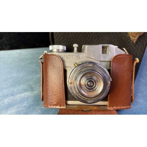 119 - Kodak box camera along with a Comet CMF Film 127 Bevin, Milano vintage camera in fitting leather cas... 