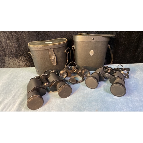 123 - Three pairs of binoculars - Prinzlux 10 x 50 (in case), Prinz 8 x 30 and Mark Scheffel 10-30 x 50 zo... 