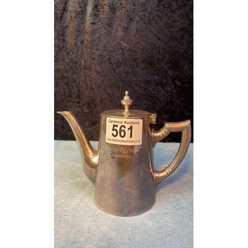 Lot 561       