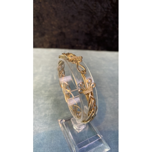 588 - Two pretty silver marked bangles