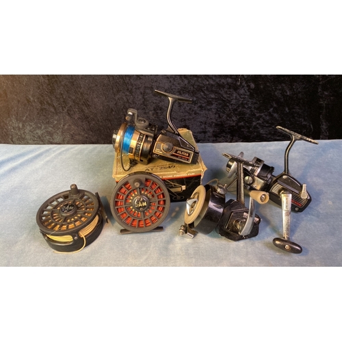 947 - Fishing reels and lines incl. boxed Silstar AT 2540