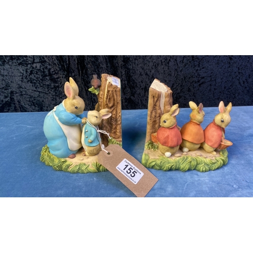 155 - Border Fine Arts Studio The World of Beatrix Potter A charming pair of heavy book ends from the Beat... 