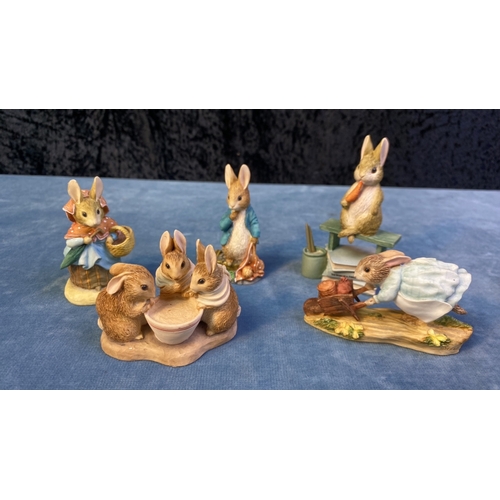 159 - Five World of Beatrix Potter mini figurines featuring Cecily Parsley, Flopsy, Mopsy and Cottontail, ... 