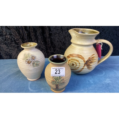 23 - Two studio pottery vases by Rob Fierek, approx 11 & 13.5cm tall along with a Rob Fierek jug, approx ... 